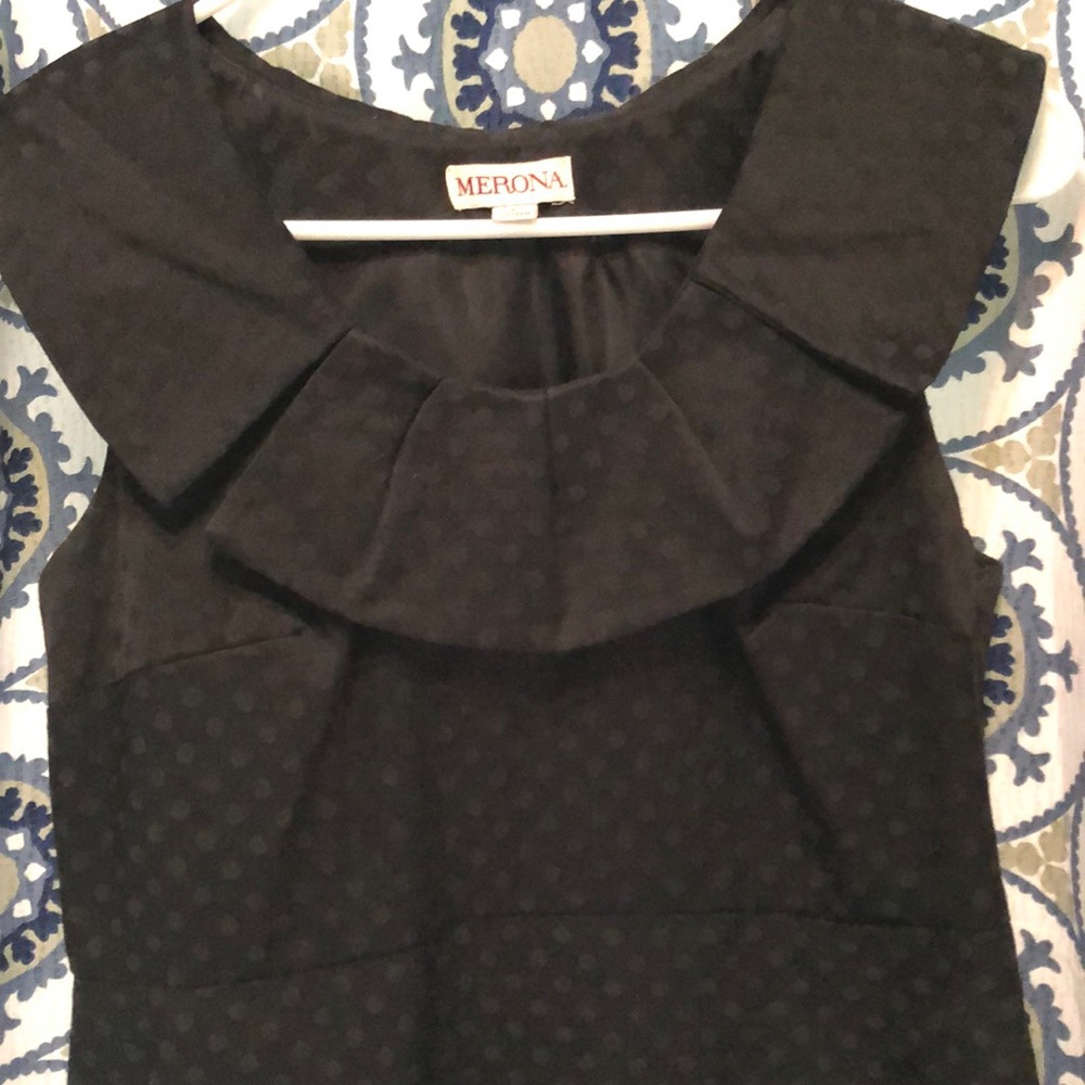 Little black polka dotted dress size 6